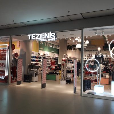 escaparate-tienda-cristal escaparate-tienda-cristal