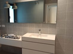 Cómo se hacen los espejos: materiales, técnicas y proceso de fabricación de espejos